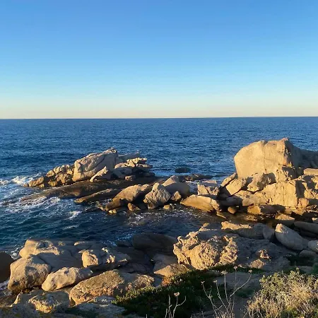 T2 Direct Sea Access With Garden Apartment