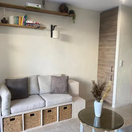 T2 Direct Sea Access With Garden